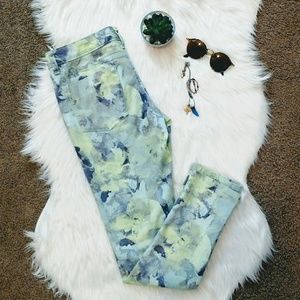 🌿 3 for $15 Watercolor Denim Skinny Jeans